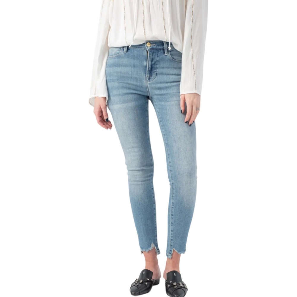 Frame Le High Skinny Front Chee Jeans in Paltrow